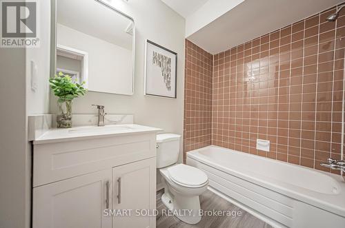 3 Sundown Court, Vaughan, ON - Indoor Photo Showing Bathroom