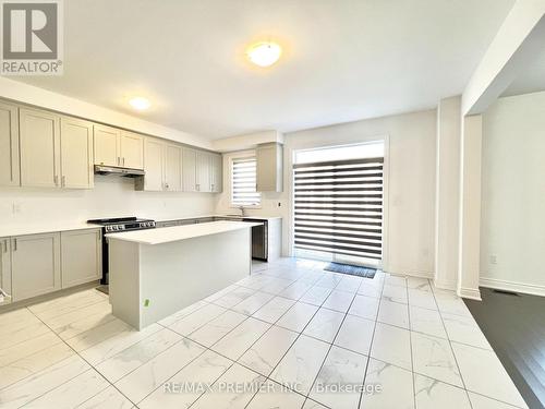 32 Amber Drive, Wasaga Beach, ON - Indoor Photo Showing Kitchen