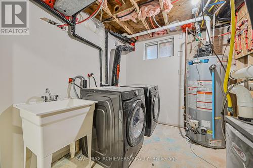 31 Histon Crescent, Brampton, ON - Indoor Photo Showing Laundry Room