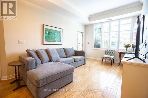 113 - 400 Romeo Street N, Stratford, ON - Indoor Photo Showing Living Room