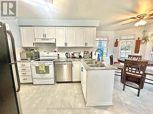 9 Maple Avenue, Asphodel-Norwood (Norwood), ON - Indoor Photo Showing Kitchen With Double Sink