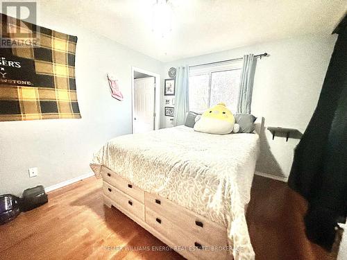 9 Maple Avenue, Asphodel-Norwood (Norwood), ON - Indoor Photo Showing Bedroom