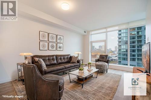 605 680 Quayside, New Westminster, BC - Indoor Photo Showing Living Room