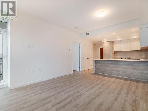 605 680 Quayside, New Westminster, BC - Indoor Photo Showing Kitchen