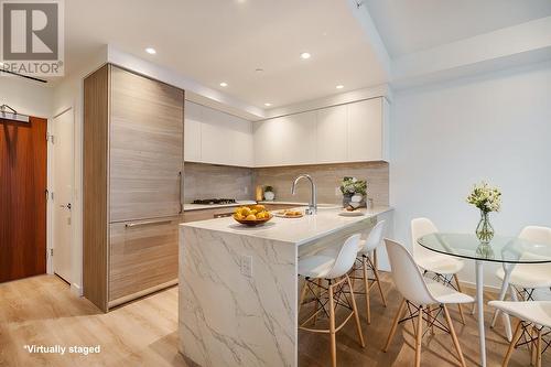 605 680 Quayside, New Westminster, BC - Indoor Photo Showing Dining Room