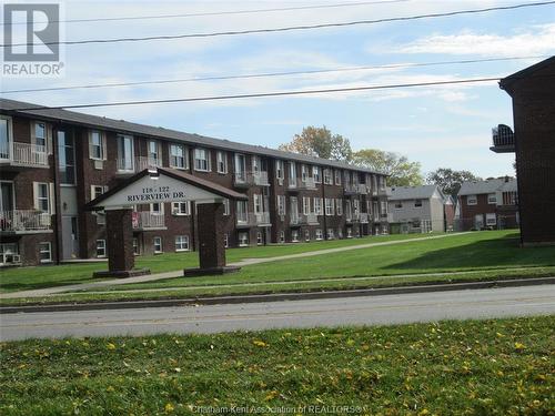 118 Riverview Drive Unit# 533, Chatham, ON - Outdoor