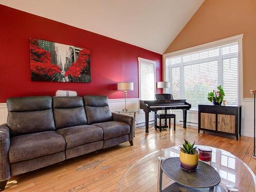 Living room - 7844 Rue Des Muguets, Sorel-Tracy, QC - Indoor Photo Showing Living Room