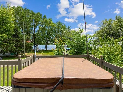 Spa - 49 Rue Taillefer, Grenville-Sur-La-Rouge, QC - Outdoor With Deck Patio Veranda