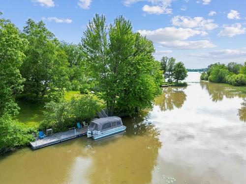 Bord de l'eau - 49 Rue Taillefer, Grenville-Sur-La-Rouge, QC - Outdoor With Body Of Water With View