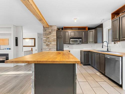 Cuisine - 1284 Rue Du Vice-Roi, Québec (Charlesbourg), QC - Indoor Photo Showing Kitchen