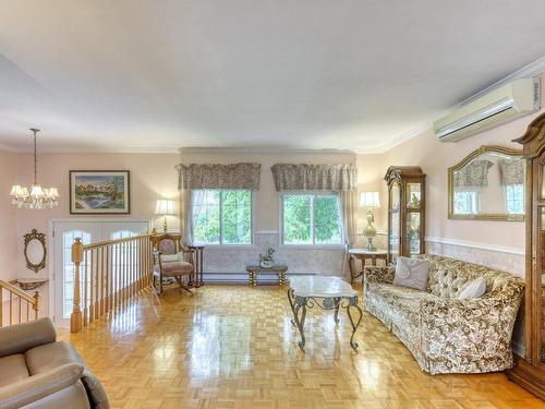 Salon - 139 Boul. De L'Assomption, Repentigny (Repentigny), QC - Indoor Photo Showing Living Room