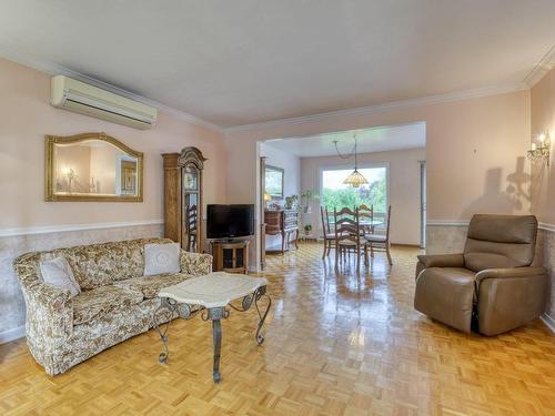 Salon - 139 Boul. De L'Assomption, Repentigny (Repentigny), QC - Indoor Photo Showing Living Room