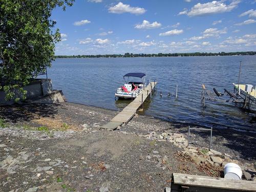 Bord de l'eau - 337 Av. De Venise O., Venise-En-Québec, QC - Outdoor With Body Of Water With View