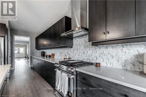 49 Keating Street, Guelph, ON - Indoor Photo Showing Kitchen With Upgraded Kitchen