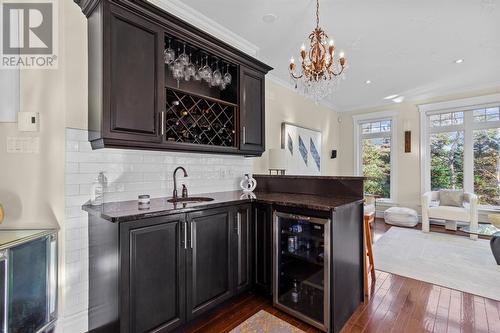 8 Carriage Lane, St. John'S, NL - Indoor Photo Showing Kitchen