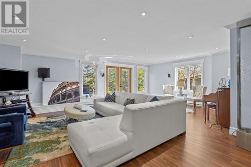 8 Carriage Lane, St. John'S, NL - Indoor Photo Showing Living Room