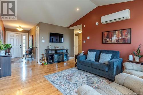 49 Sky View Terrace, Quispamsis, NB - Indoor Photo Showing Living Room