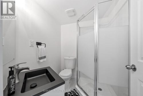 2895 Heardcreek Trail, London, ON - Indoor Photo Showing Bathroom