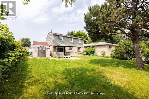 8 Bedford Crescent, Brampton, ON - Outdoor