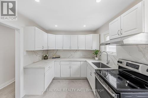 27 Snaresbrook Drive, Toronto, ON - Indoor Photo Showing Kitchen