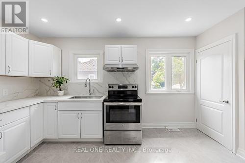 27 Snaresbrook Drive, Toronto, ON - Indoor Photo Showing Kitchen