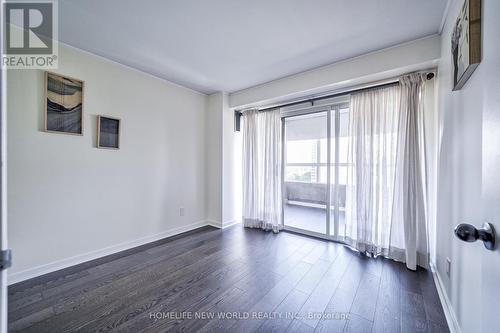 918 - 1485 Lakeshore Road E, Mississauga, ON - Indoor Photo Showing Other Room