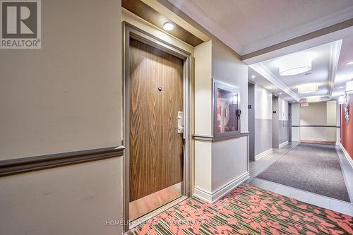 918 - 1485 Lakeshore Road E, Mississauga, ON - Indoor Photo Showing Other Room