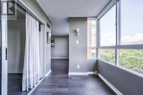 918 - 1485 Lakeshore Road E, Mississauga, ON - Indoor Photo Showing Other Room