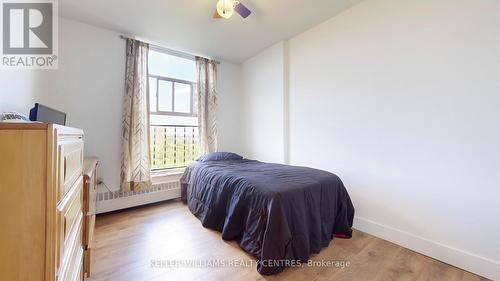 1107 - 345 Driftwood Avenue, Toronto, ON - Indoor Photo Showing Bedroom