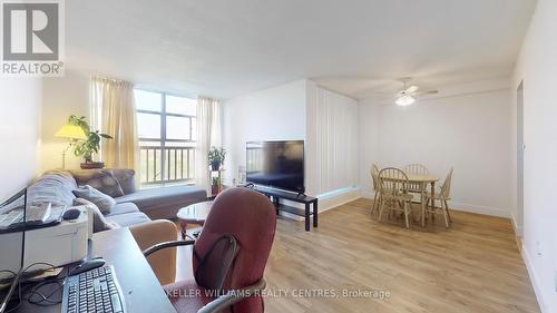 1107 - 345 Driftwood Avenue, Toronto, ON - Indoor Photo Showing Living Room