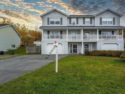 44 Brookview Drive  Cole Harbour, NS B2V 2V5