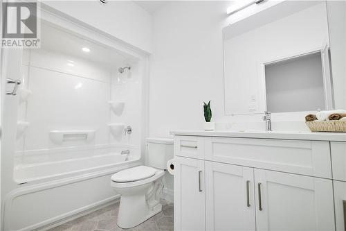 53 Hazelton Drive, Sudbury, ON - Indoor Photo Showing Bathroom