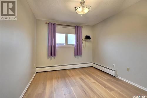 22 4341 Rae Street, Regina, SK - Indoor Photo Showing Other Room