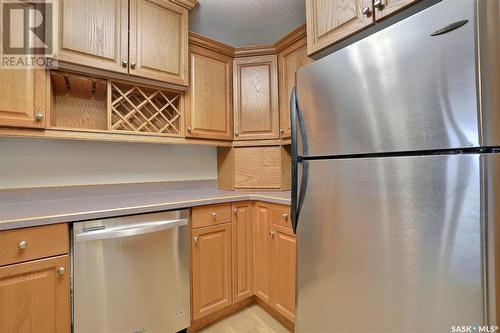 22 4341 Rae Street, Regina, SK - Indoor Photo Showing Kitchen