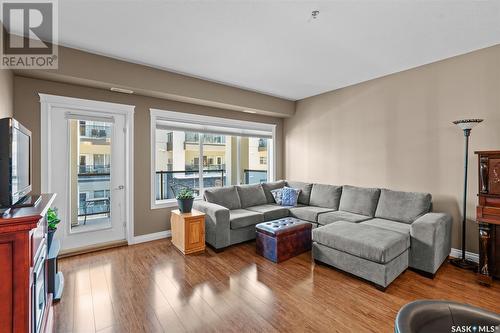 209 419 Nelson Road, Saskatoon, SK - Indoor Photo Showing Living Room