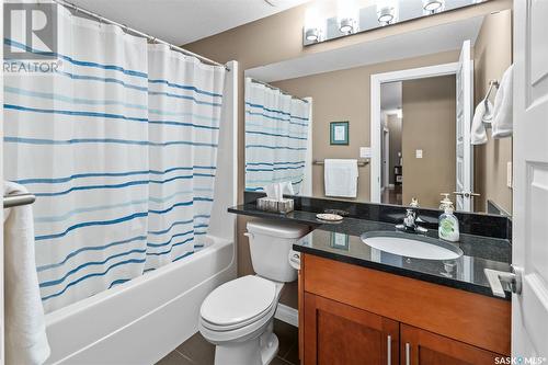 209 419 Nelson Road, Saskatoon, SK - Indoor Photo Showing Bathroom