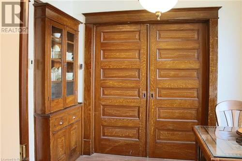 pocket doors between dining room and living room - 589 2Nd Avenue E, Owen Sound, ON - Indoor Photo Showing Other Room