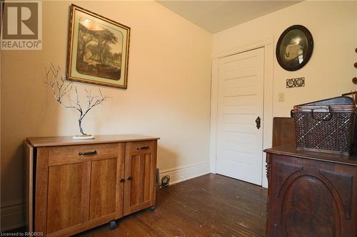 589 2Nd Avenue E, Owen Sound, ON - Indoor Photo Showing Other Room