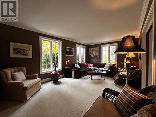 137 Portugal Cove Road, St. John'S, NL - Indoor Photo Showing Living Room