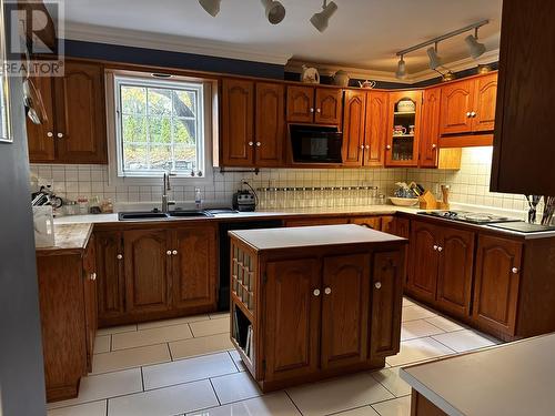 137 Portugal Cove Road, St. John'S, NL - Indoor Photo Showing Kitchen With Double Sink