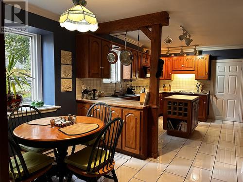 137 Portugal Cove Road, St. John'S, NL - Indoor Photo Showing Dining Room