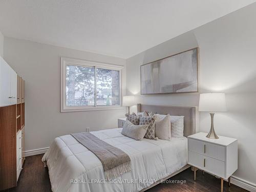 17-296 Torresdale Ave, Toronto, ON - Indoor Photo Showing Bedroom