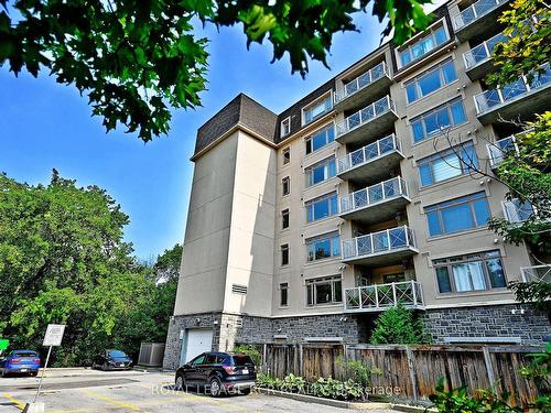 108-149 Church St, King, ON - Outdoor With Facade