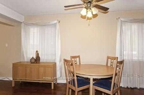 469 Krotone Cres, Mississauga, ON - Indoor Photo Showing Dining Room