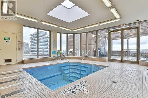 913 - 1055 Bay Street, Toronto, ON - Indoor Photo Showing Other Room With In Ground Pool