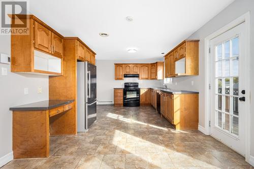 80 Greenspond Drive, St. John'S, NL - Indoor Photo Showing Kitchen