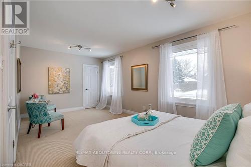 2110 Duncan Road, Oakville, ON - Indoor Photo Showing Bedroom