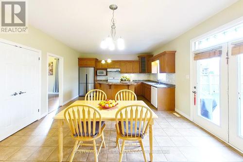 448 Cottontail Crescent, London, ON - Indoor Photo Showing Dining Room