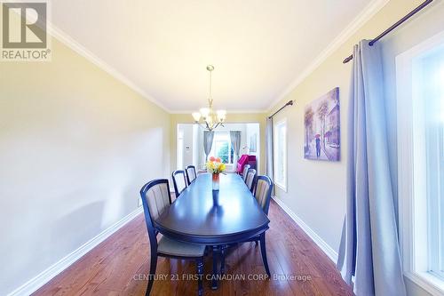 448 Cottontail Crescent, London, ON - Indoor Photo Showing Dining Room