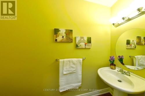 448 Cottontail Crescent, London, ON - Indoor Photo Showing Bathroom